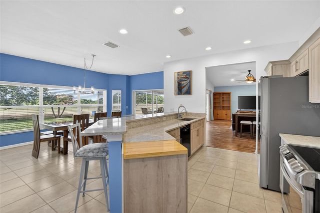 4152 DUNMORE DRIVE, Lake Wales, FL 33859