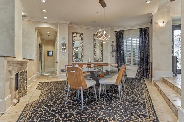 457 Edgewood Drive, Montgomery, TX 77356