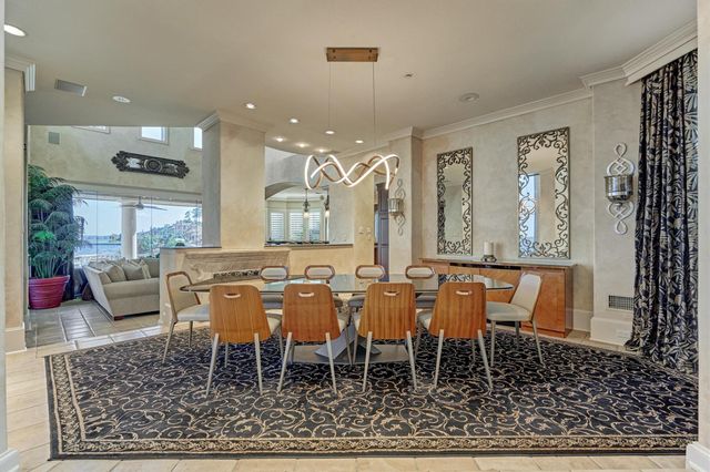 457 Edgewood Drive, Montgomery, TX 77356