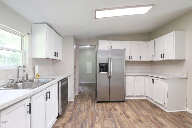1201 Red Sunset Place, Siler City, NC 27344