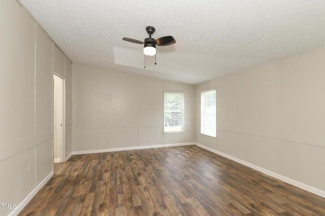 1201 Red Sunset Place, Siler City, NC 27344