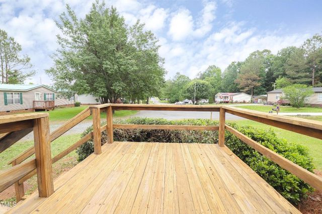 1201 Red Sunset Place, Siler City, NC 27344