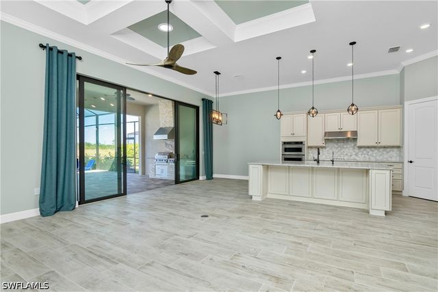 19752 Beechcrest PL, Estero, FL 33928