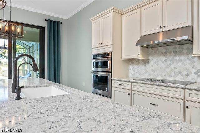 19752 Beechcrest PL, Estero, FL 33928