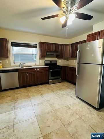 3 Woodside Avenue, Little Falls, NJ 07424