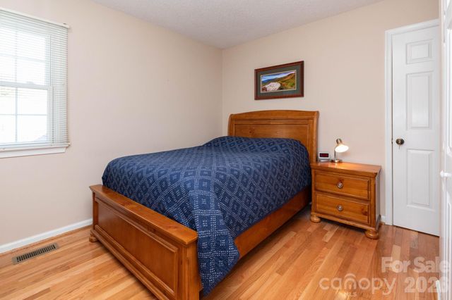 2 Strathmore Drive, Arden, NC 28704