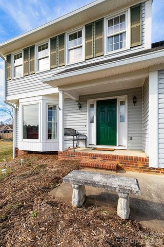2 Strathmore Drive, Arden, NC 28704