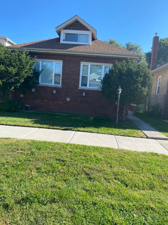 8139 S Blackstone Avenue, Chicago, IL 60619 — exterior