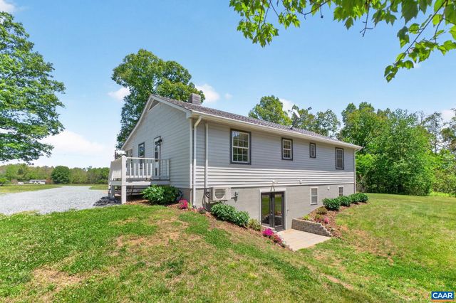 256 WAGNER PL, Palmyra, VA 22963