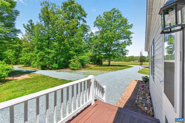 256 WAGNER PL, Palmyra, VA 22963
