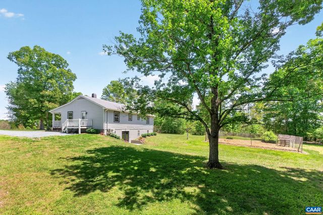 256 WAGNER PL, Palmyra, VA 22963