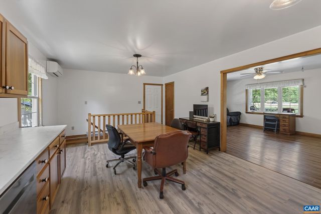 256 WAGNER PL, Palmyra, VA 22963