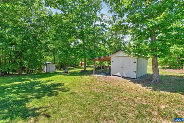 256 WAGNER PL, Palmyra, VA 22963