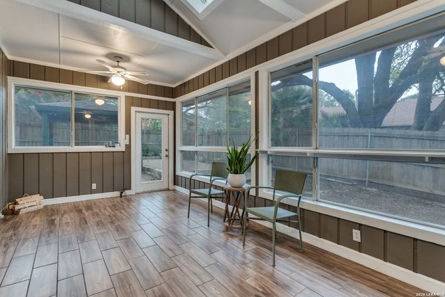 2914 HUNTERS STREAM ST, San Antonio, TX 78230