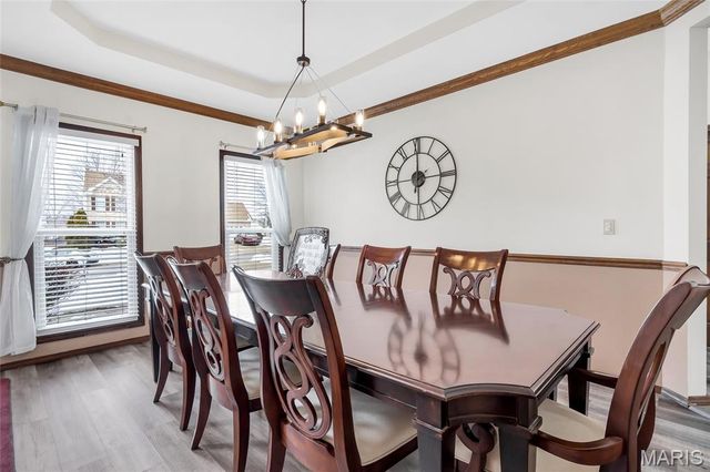 3957 Secretariat Drive, Florissant, MO 63034