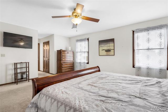 3957 Secretariat Drive, Florissant, MO 63034