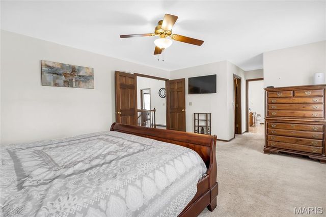 3957 Secretariat Drive, Florissant, MO 63034