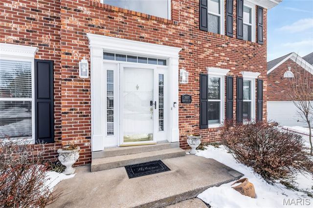 3957 Secretariat Drive, Florissant, MO 63034