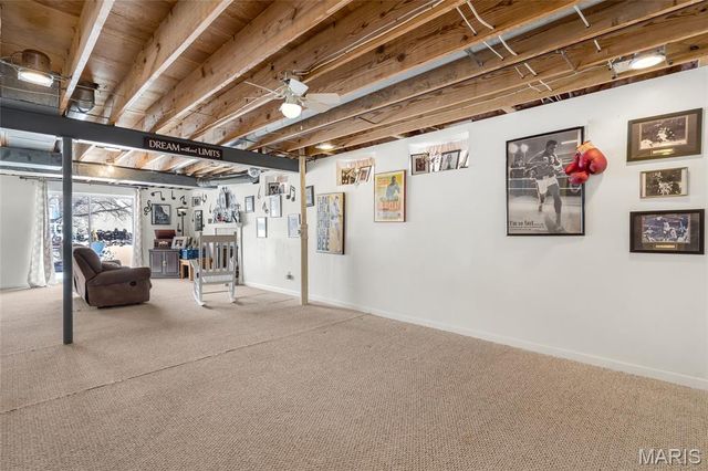 3957 Secretariat Drive, Florissant, MO 63034