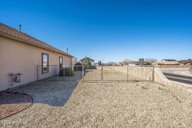 4609 Rimrock Court, Las Cruces, NM 88012