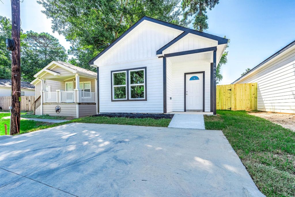 16649 E Dounreay, Montgomery, TX 77316