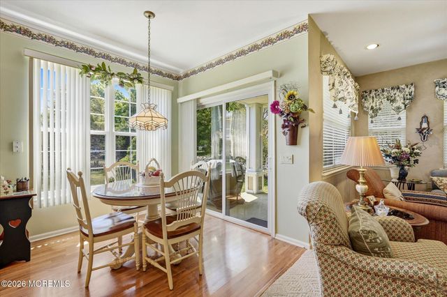 15 Breeze Terrace, Barnegat, NJ 08005