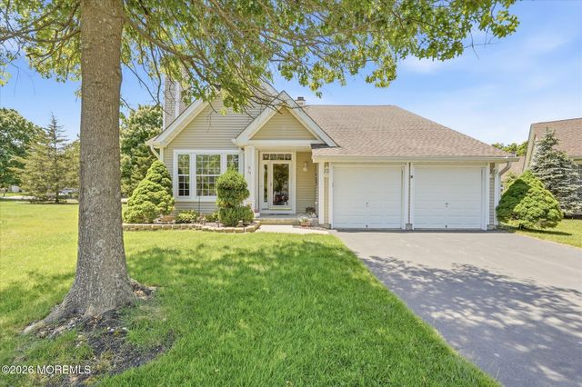 15 Breeze Terrace, Barnegat, NJ 08005