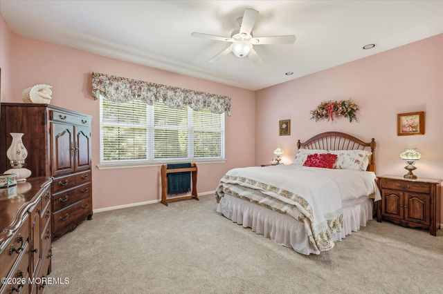 15 Breeze Terrace, Barnegat, NJ 08005