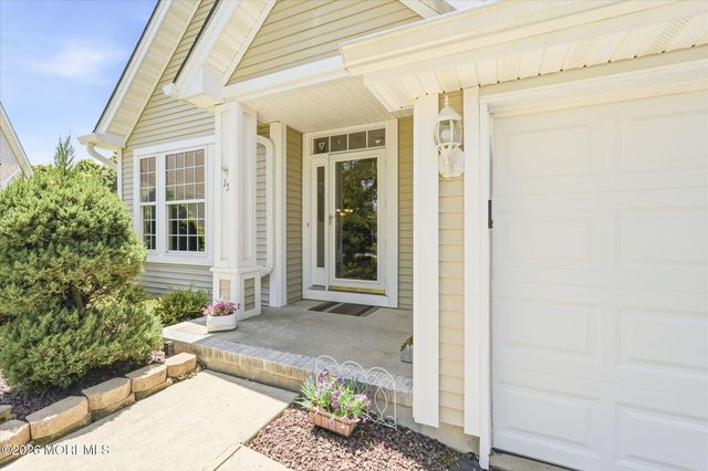 15 Breeze Terrace, Barnegat, NJ 08005