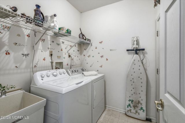 15 Breeze Terrace, Barnegat, NJ 08005