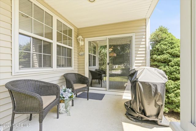 15 Breeze Terrace, Barnegat, NJ 08005