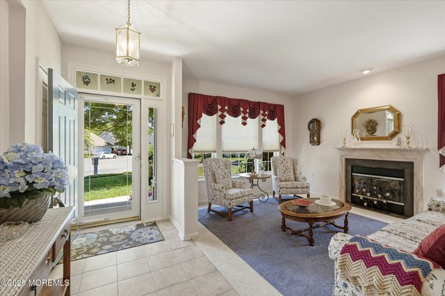15 Breeze Terrace, Barnegat, NJ 08005
