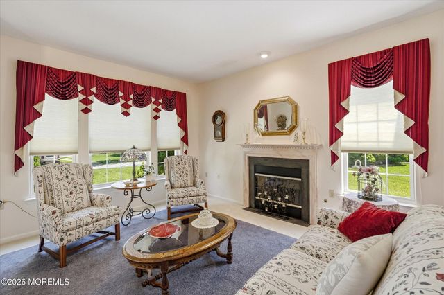 15 Breeze Terrace, Barnegat, NJ 08005