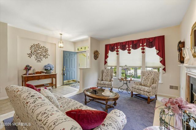 15 Breeze Terrace, Barnegat, NJ 08005