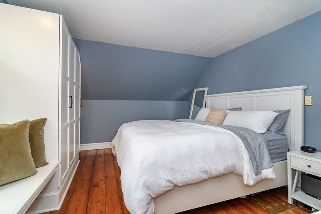 62 Washington Ave, Natick, MA 01760