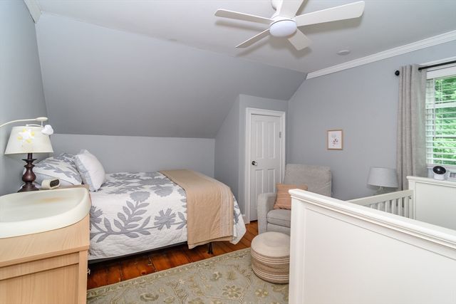 62 Washington Ave, Natick, MA 01760