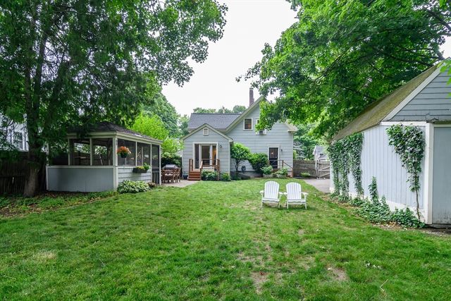 62 Washington Ave, Natick, MA 01760