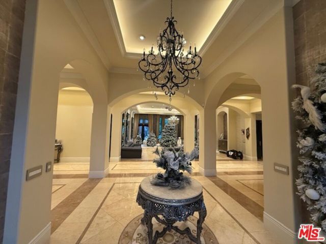 4555 Winnetka Avenue, Woodland Hills (los Angeles), CA 91364