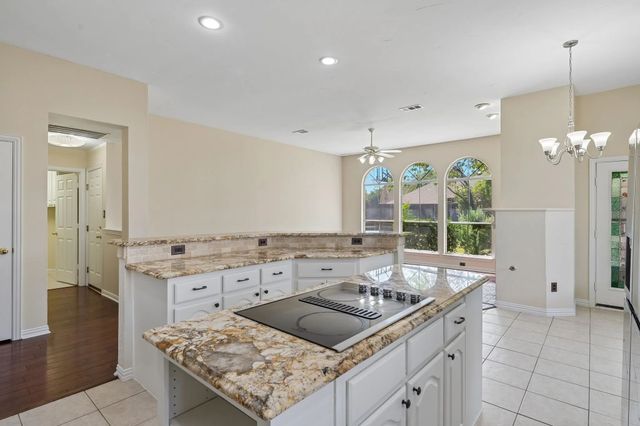 525 Blackfield Drive, Coppell, TX 75019
