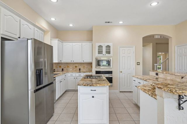 525 Blackfield Drive, Coppell, TX 75019