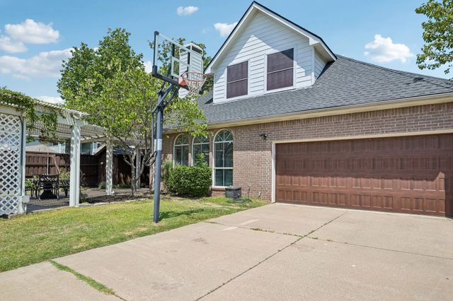 525 Blackfield Drive, Coppell, TX 75019