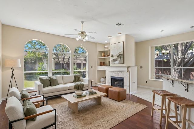 525 Blackfield Drive, Coppell, TX 75019
