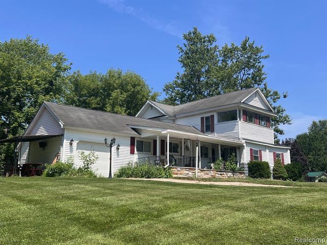 13054 Shaftsburg Road, Perry, MI 48872