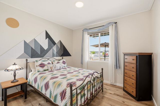 22 E Eleventh Ct, Deer Park, WA 99006