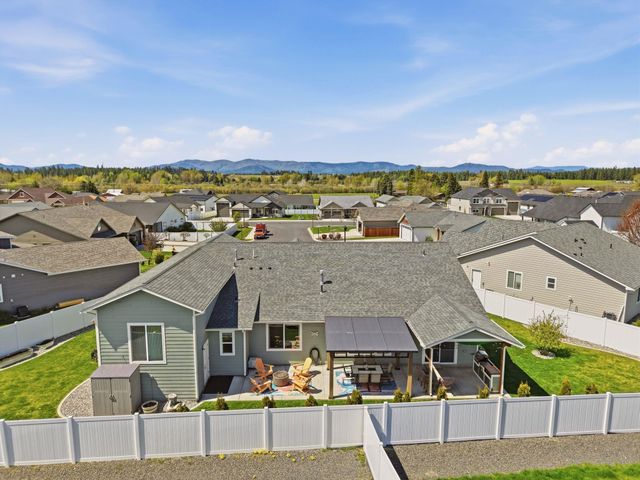 22 E Eleventh Ct, Deer Park, WA 99006