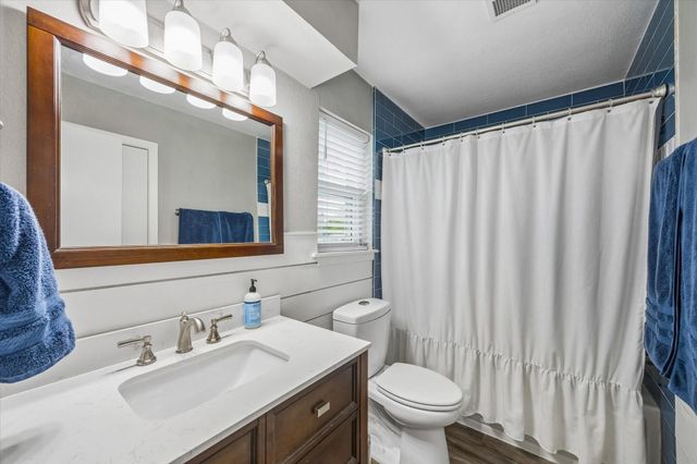 12206 Young Circle, Santa Fe, TX 77510