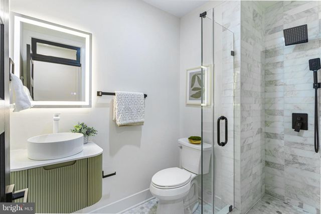 1213 KENNEDY ST NW, Washington, DC 20011