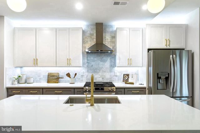 1213 KENNEDY ST NW, Washington, DC 20011