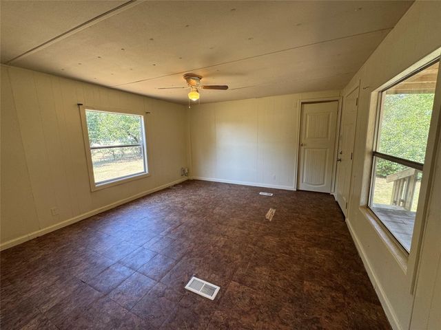 2014 Spring Court, Azle, TX 76020