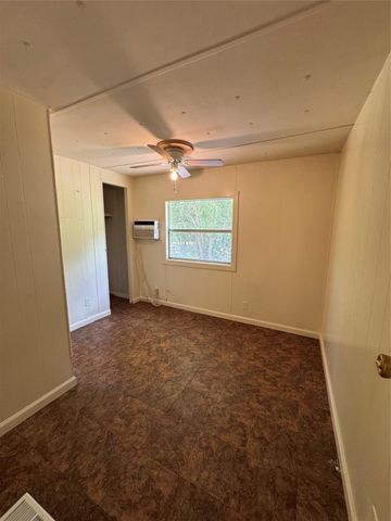 2014 Spring Court, Azle, TX 76020